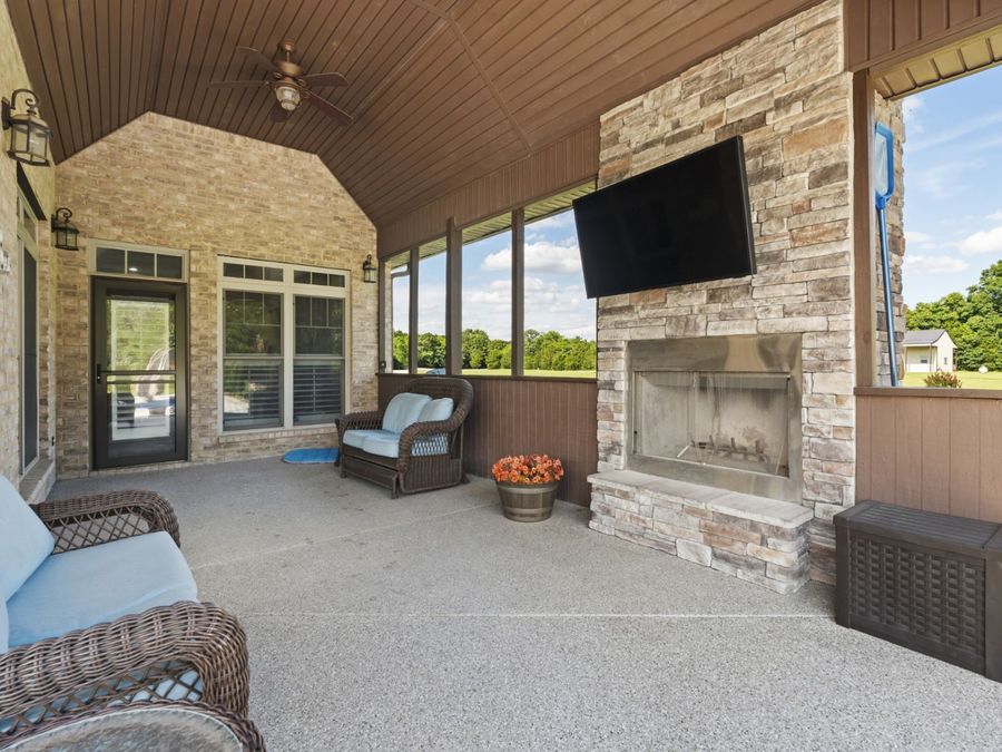 Property Image 38