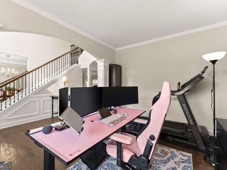 Property Image 6