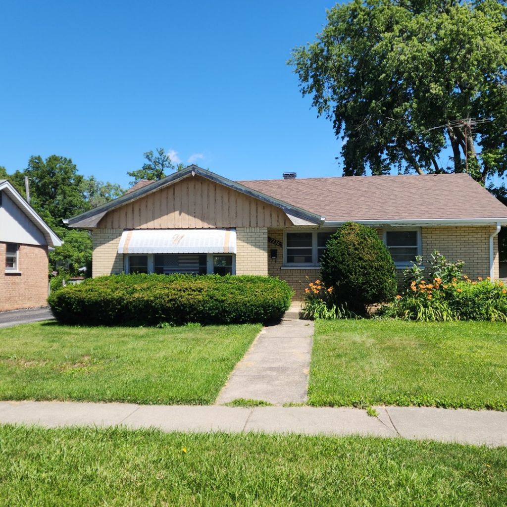 7336 W 113th Street , Worth, IL 60482 Main Photo