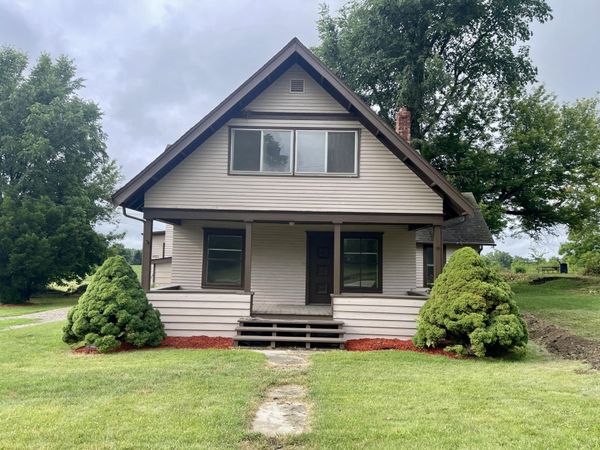 4055 W Monroe Road, Tipton, MI 49287