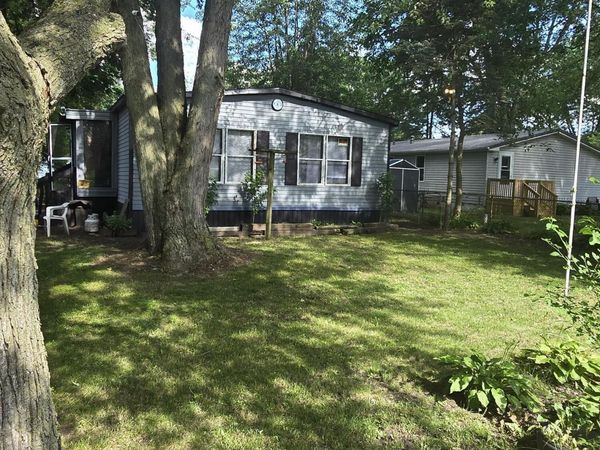 6041 Flagstone Drive, Jackson, MI 49201