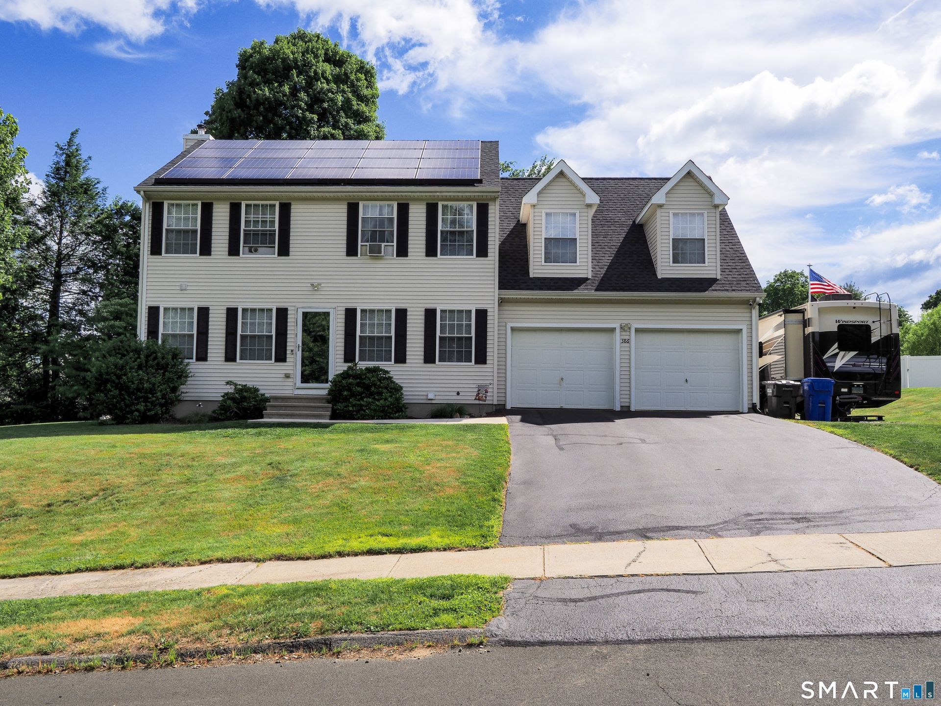 386 White Pine, Torrington, CT 06790 Main Photo