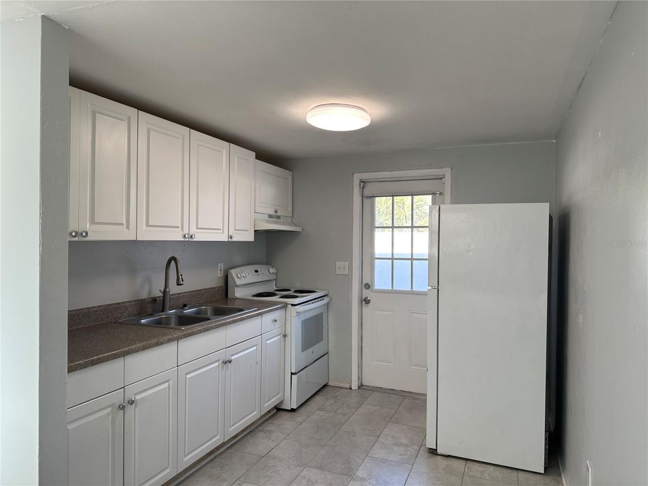 351 50th Avenue N, Saint Petersburg, FL 33703 Photo
