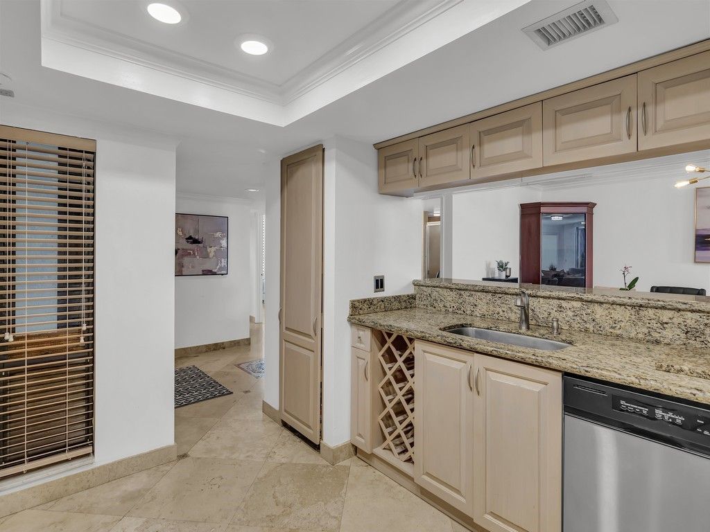 4100 N Hwy Highway A1a, Unit 333, Fort Pierce, FL 34950 Photo