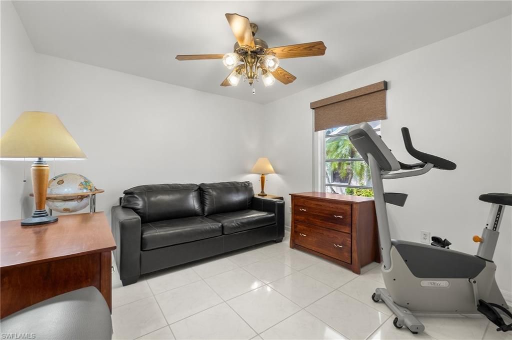2223 SE 10th Ln , Cape Coral, FL 33990 Photo