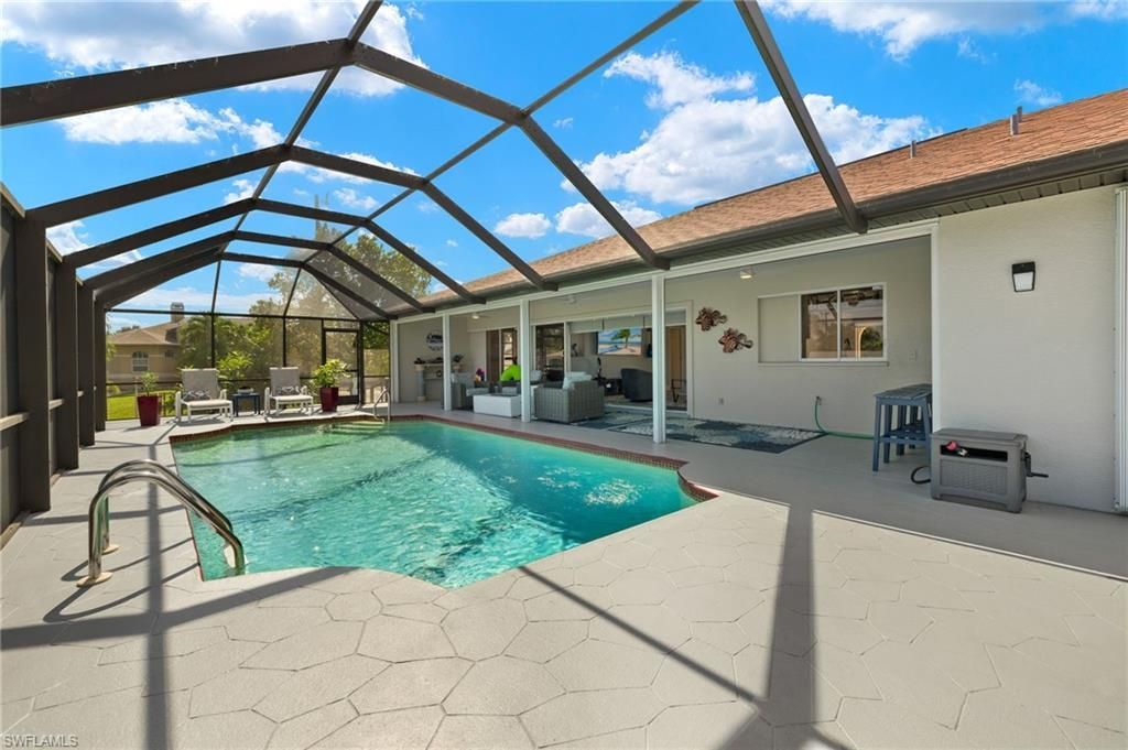2223 SE 10th Ln , Cape Coral, FL 33990 Photo