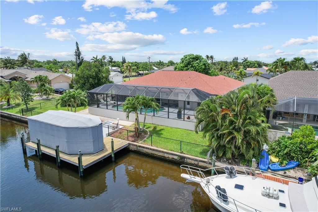 2223 SE 10th Ln , Cape Coral, FL 33990 Photo