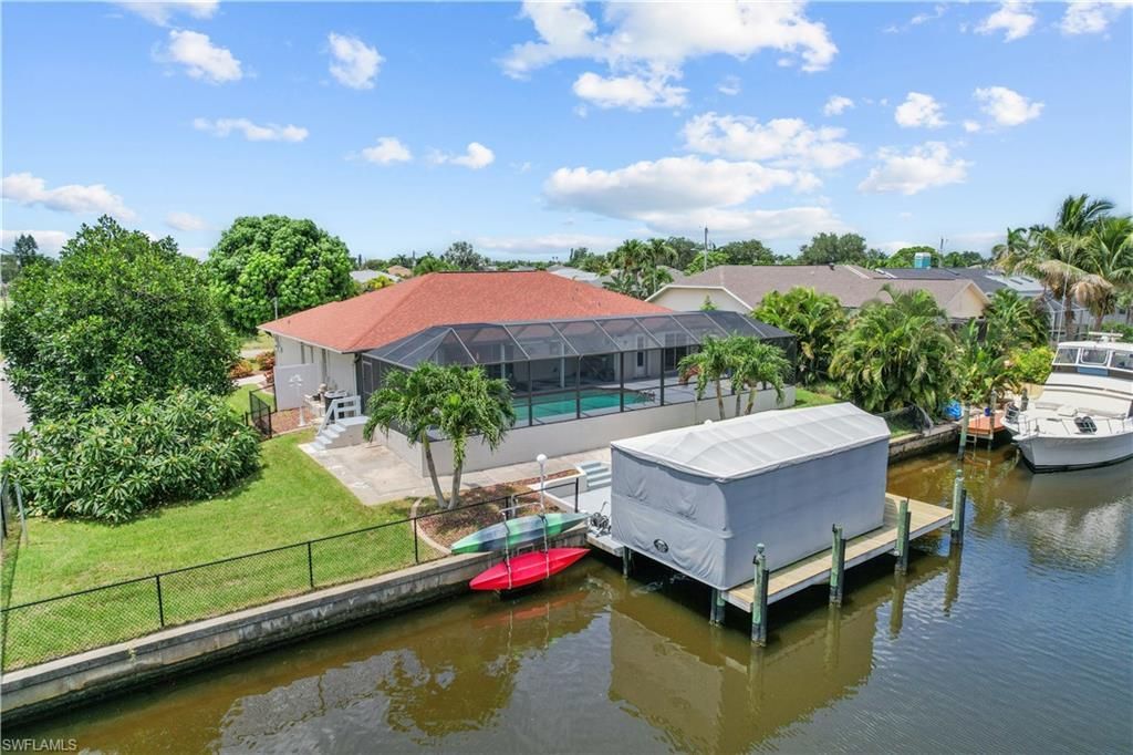 2223 SE 10th Ln , Cape Coral, FL 33990 Photo
