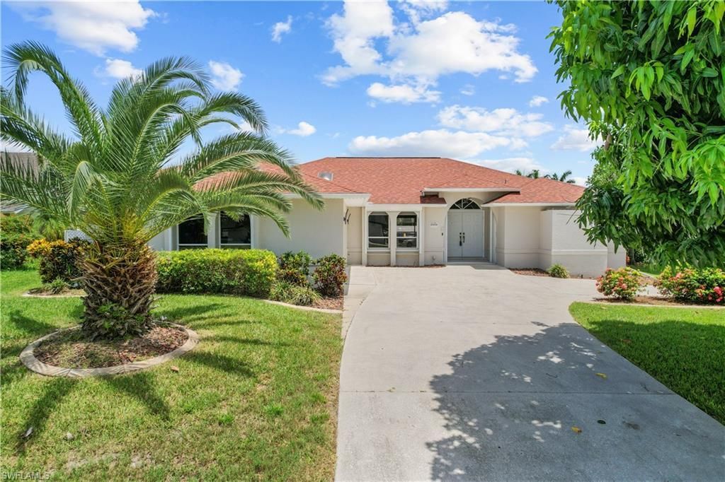 2223 SE 10th Ln , Cape Coral, FL 33990 Photo