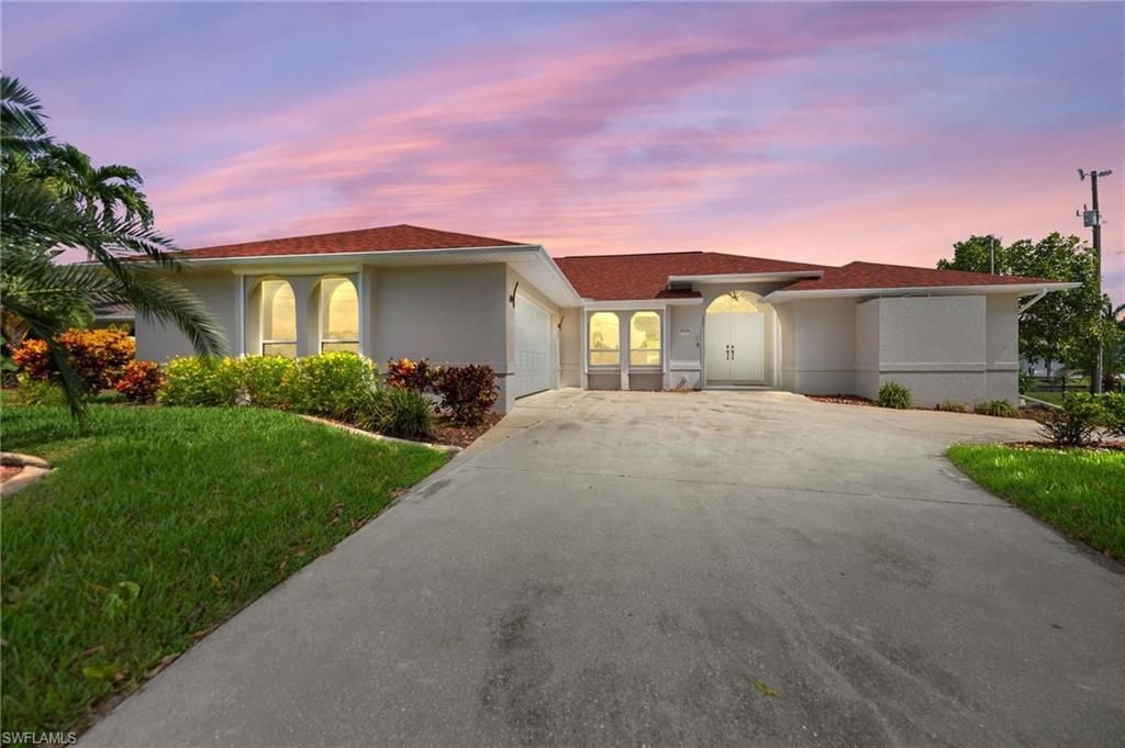 2223 SE 10th Ln , Cape Coral, FL 33990 Photo