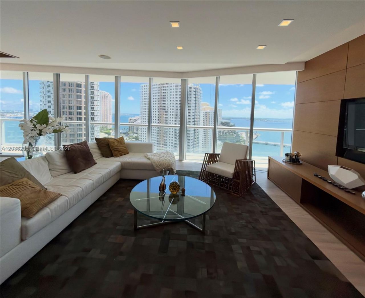 465 Brickell Ave, Unit 2101, Miami, FL 33131 Photo