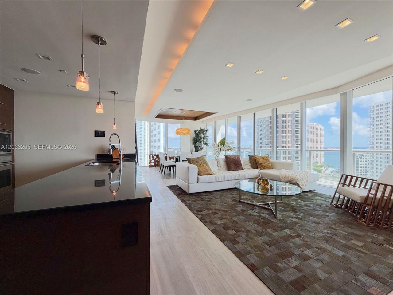 465 Brickell Ave, Unit 2101, Miami, FL 33131 Photo