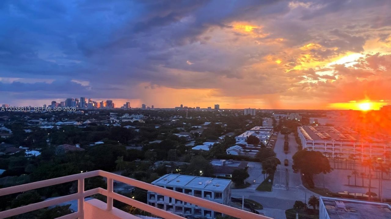 888 Intracoastal Dr, Unit 15E, Fort Lauderdale, FL 33304 Photo