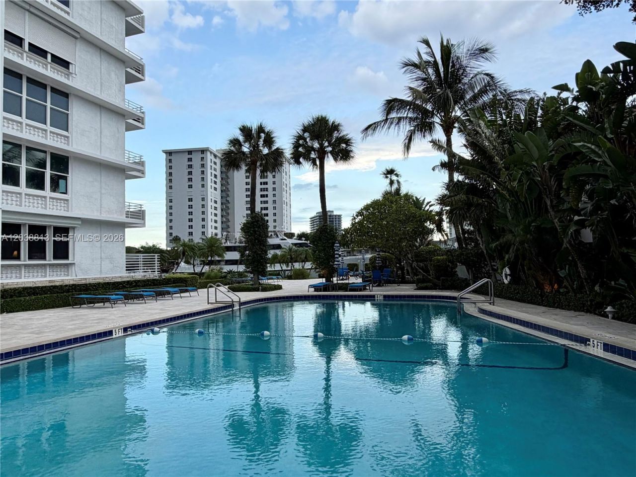 888 Intracoastal Dr, Unit 15E, Fort Lauderdale, FL 33304 Photo