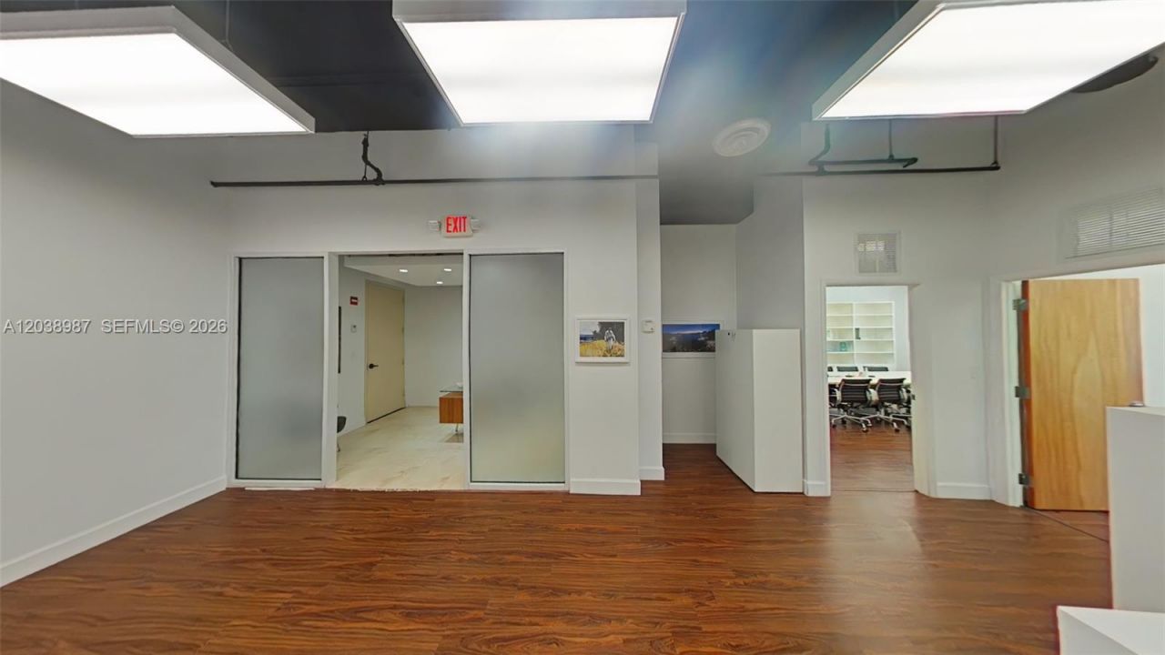 1607 Ponce De Leon Blvd , Unit 202, Coral Gables, FL 33134 Photo