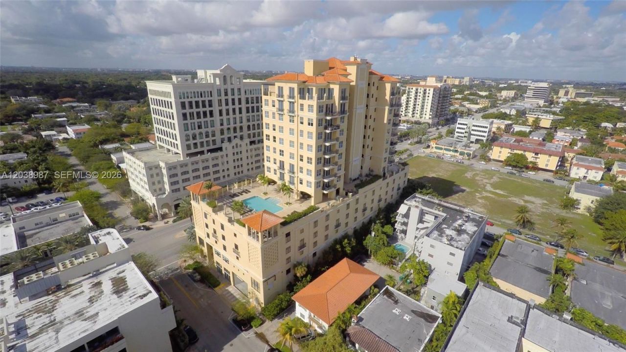 1607 Ponce De Leon Blvd , Unit 202, Coral Gables, FL 33134 Photo