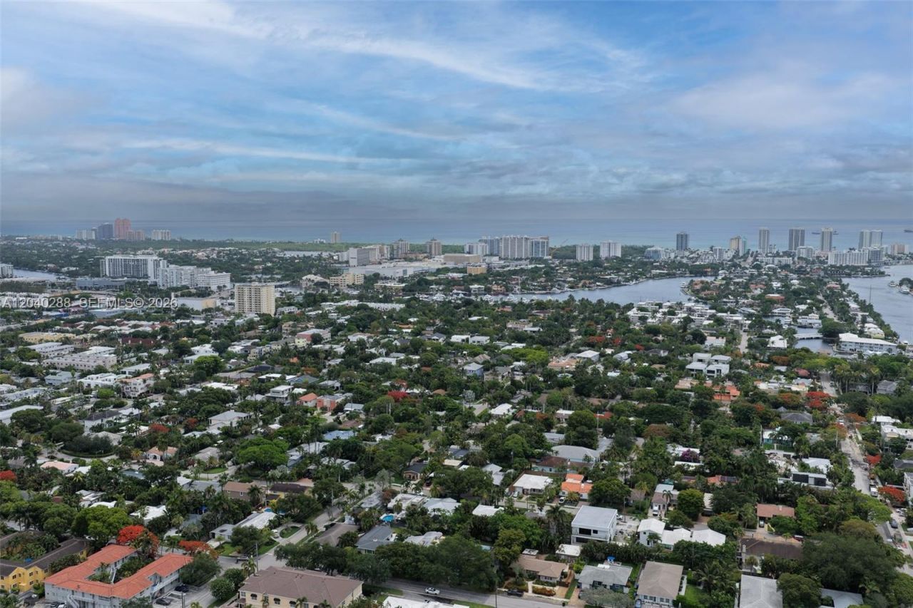 611 NE 14th Ave, Unit 206, Fort Lauderdale, FL 33304 Photo