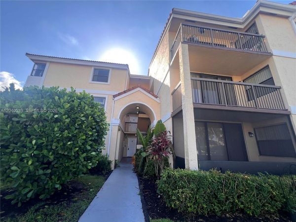 5661 Riverside Dr , Unit 101B7, Coral Springs, FL 33067
