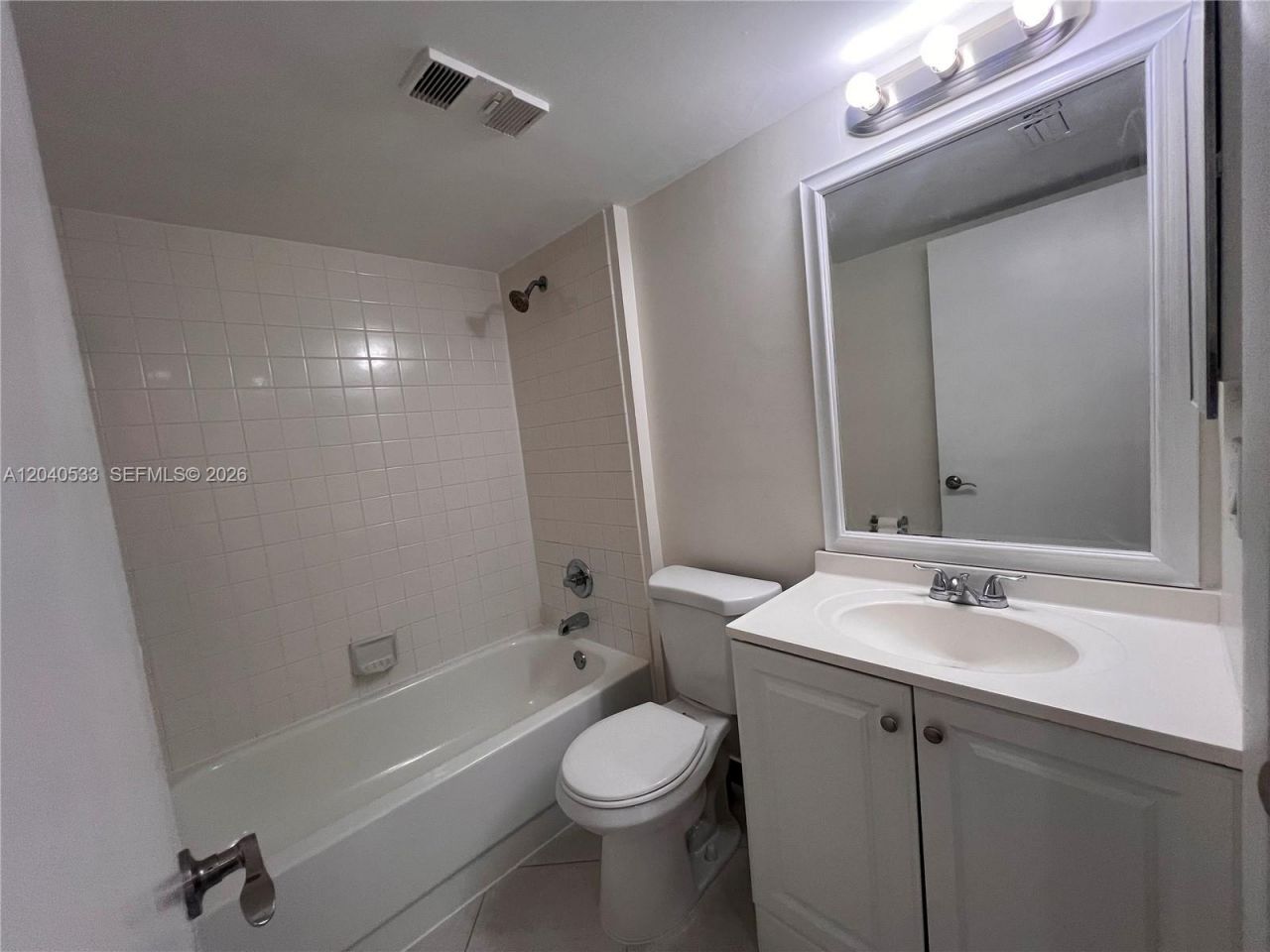 5661 Riverside Dr , Unit 101B7, Coral Springs, FL 33067 Photo