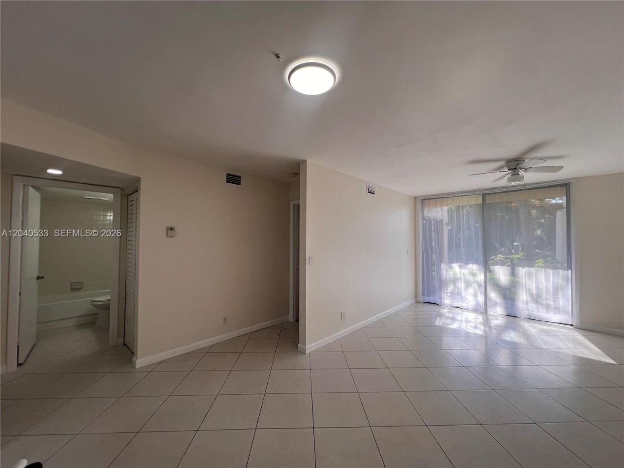 5661 Riverside Dr , Unit 101B7, Coral Springs, FL 33067 Photo