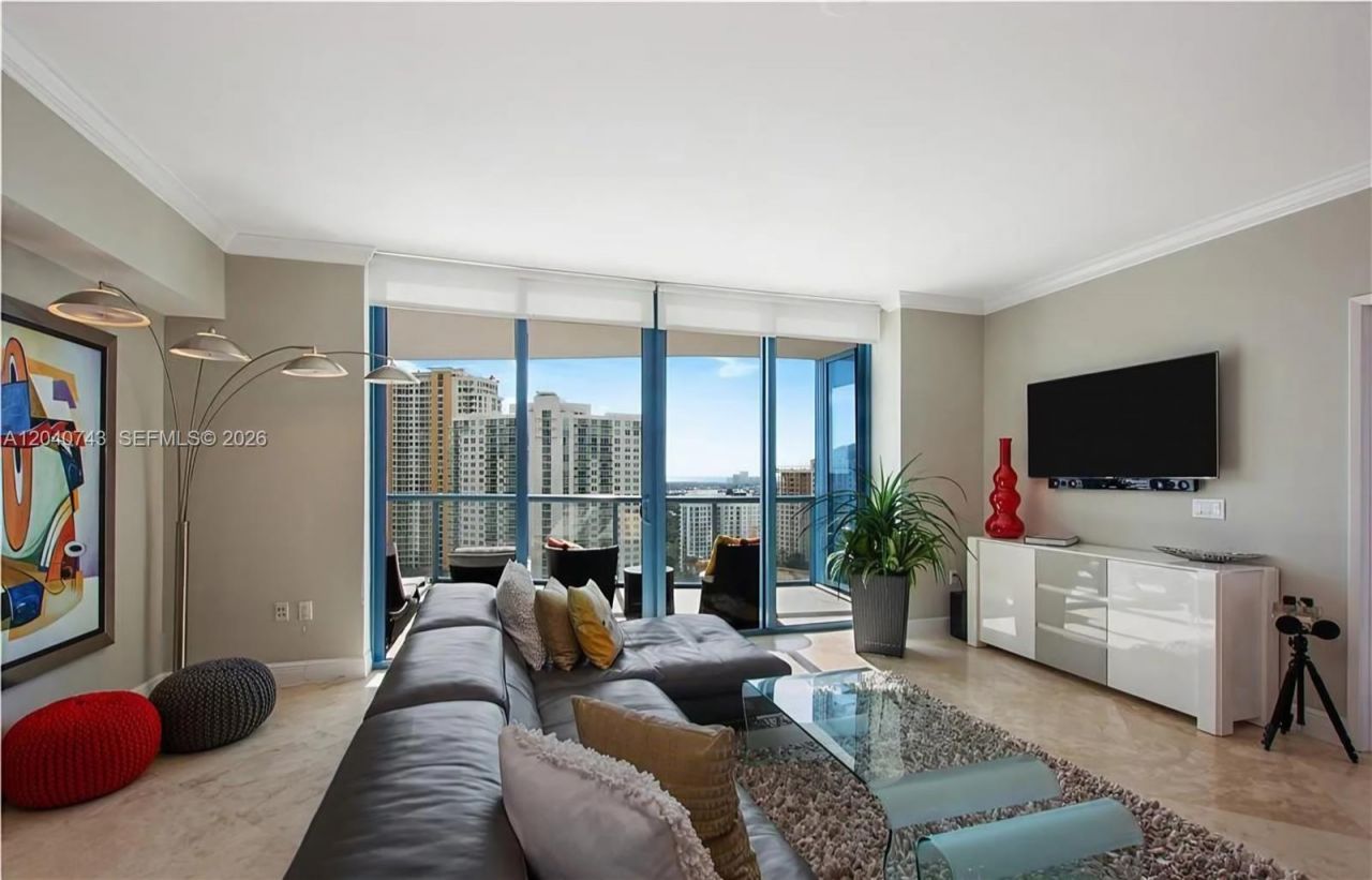 333 Las Olas Way, Unit 2506, Fort Lauderdale, FL 33301 Photo