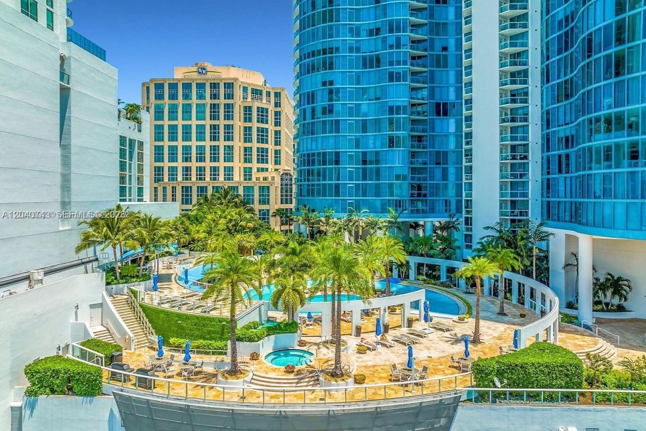333 Las Olas Way, Unit 2506, Fort Lauderdale, FL 33301 Photo