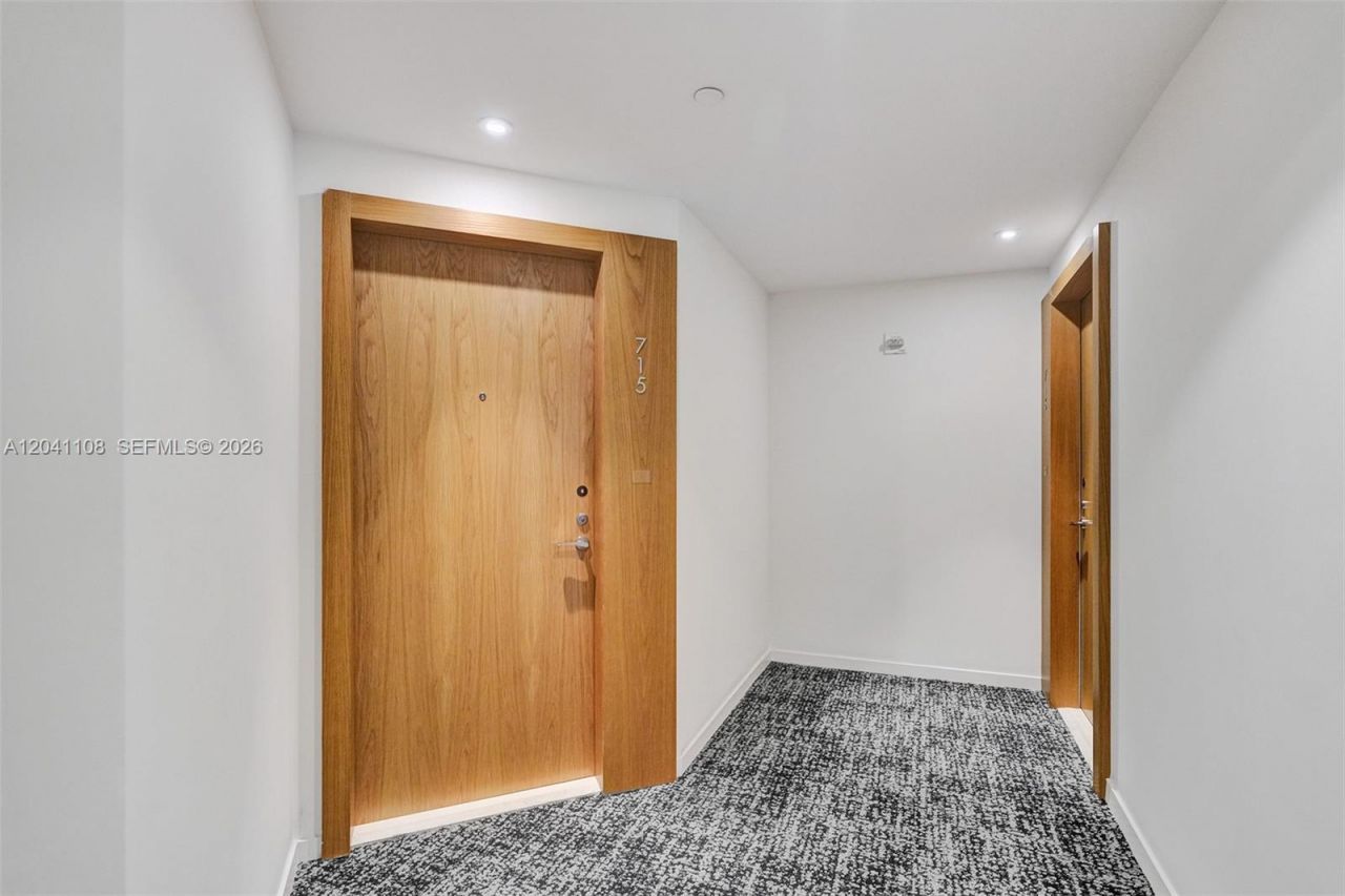 401 N Birch Rd , Unit 715, Fort Lauderdale, FL 33304 Photo
