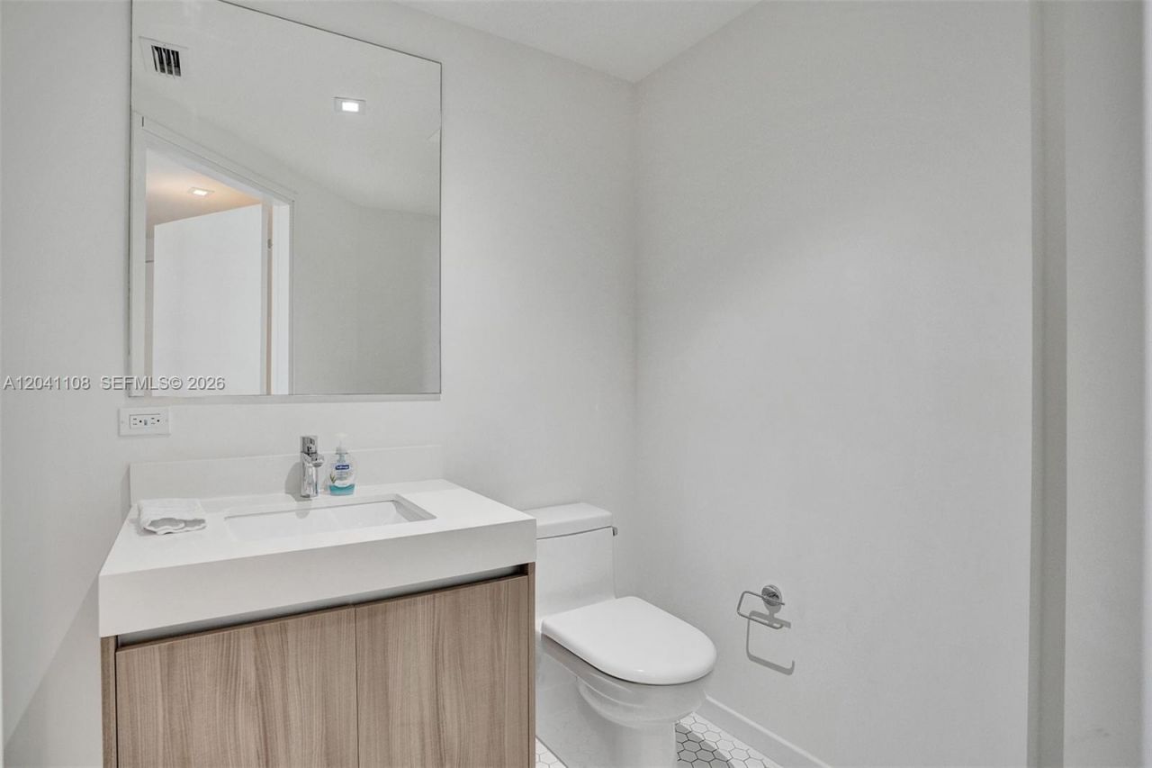 401 N Birch Rd , Unit 715, Fort Lauderdale, FL 33304 Photo