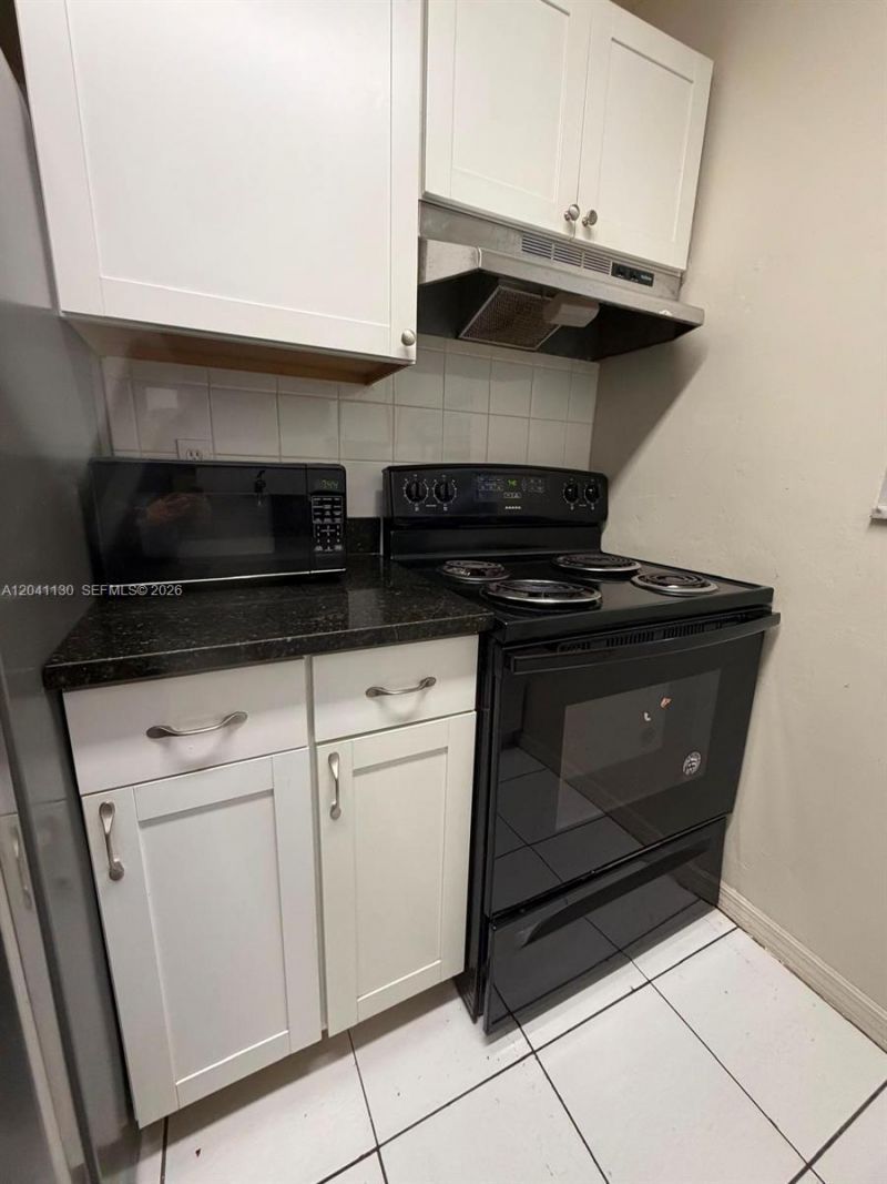 314 S J St, Unit 4, Lake Worth, FL 33460 Photo