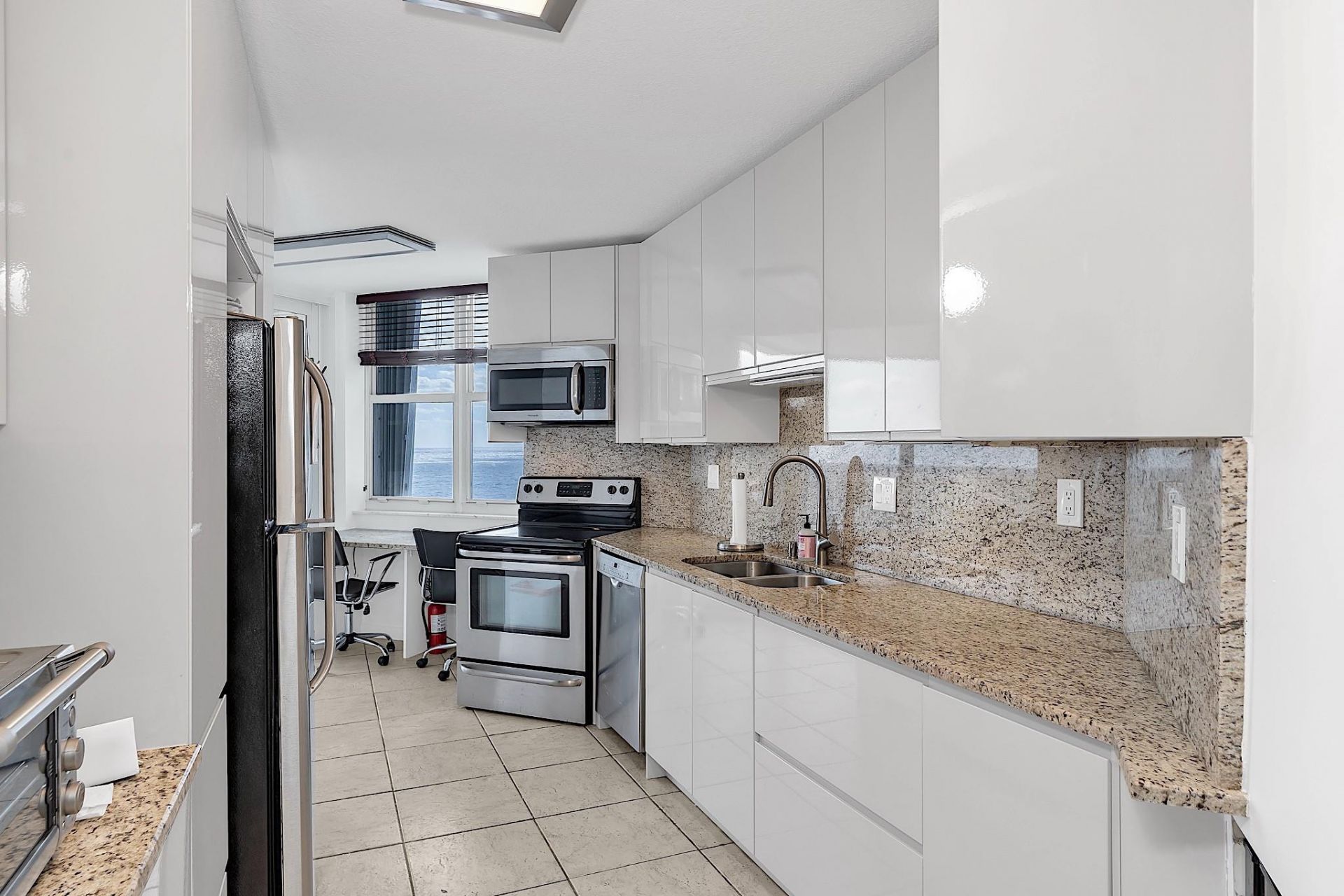 1340 S Ocean Boulevard, Unit 1106, Pompano Beach, FL 33062 Photo