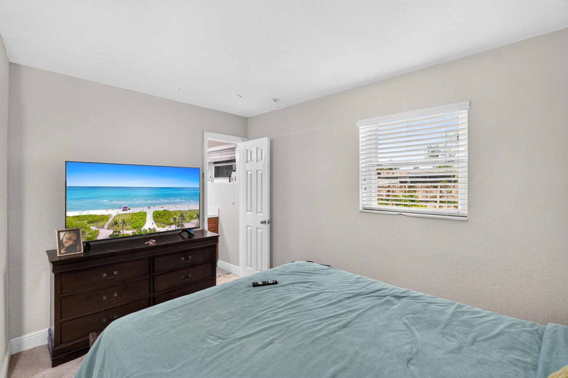 270 Iowa Avenue, Fort Lauderdale, FL 33312 Photo