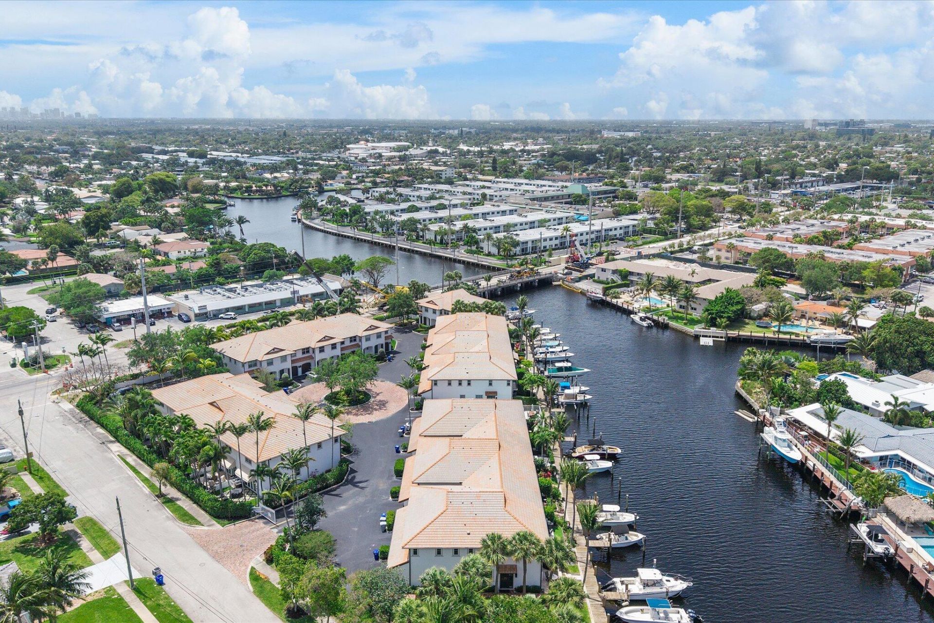 1351 SE 3rd Avenue, Pompano Beach, FL 33060 Photo