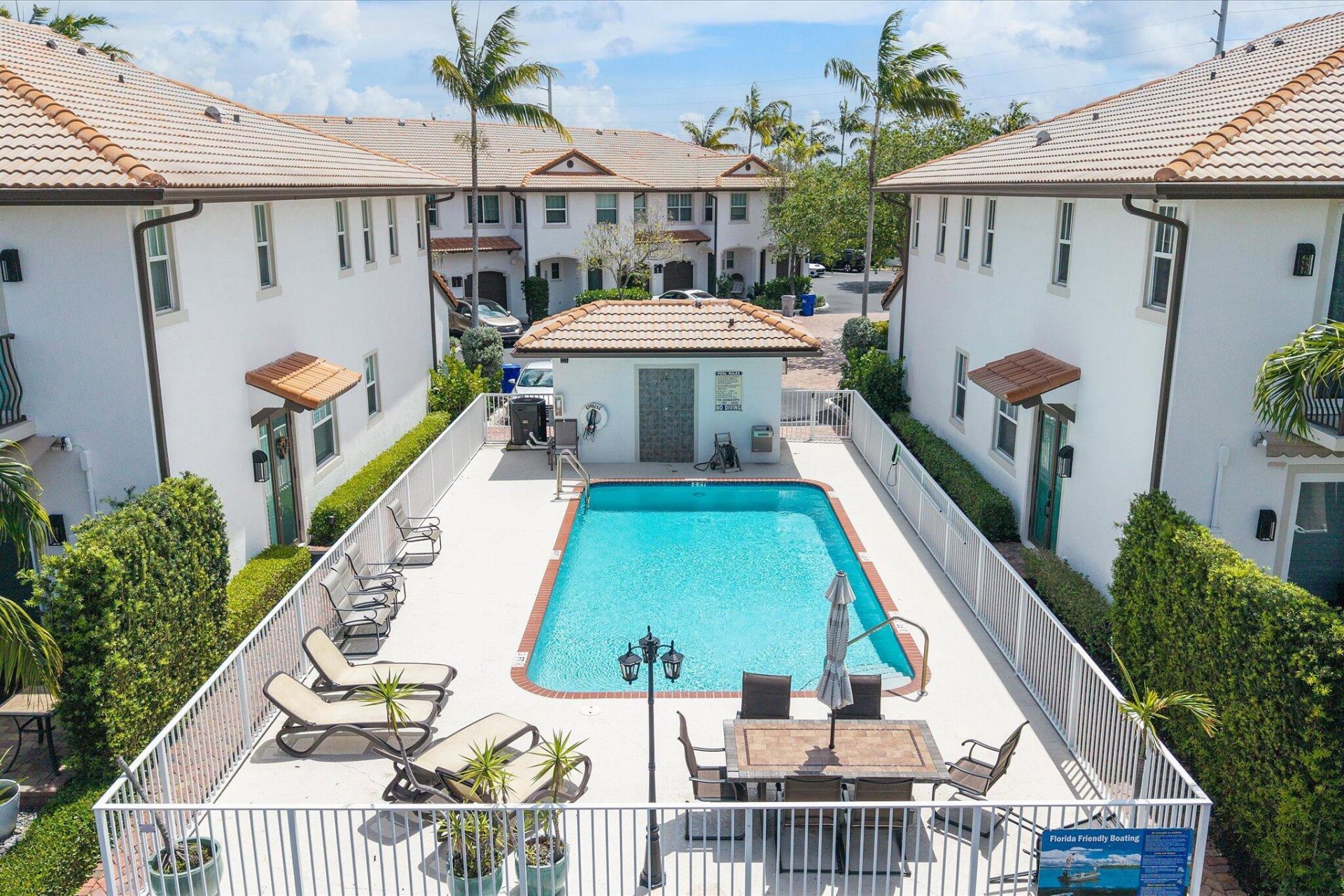 1351 SE 3rd Avenue, Pompano Beach, FL 33060 Photo
