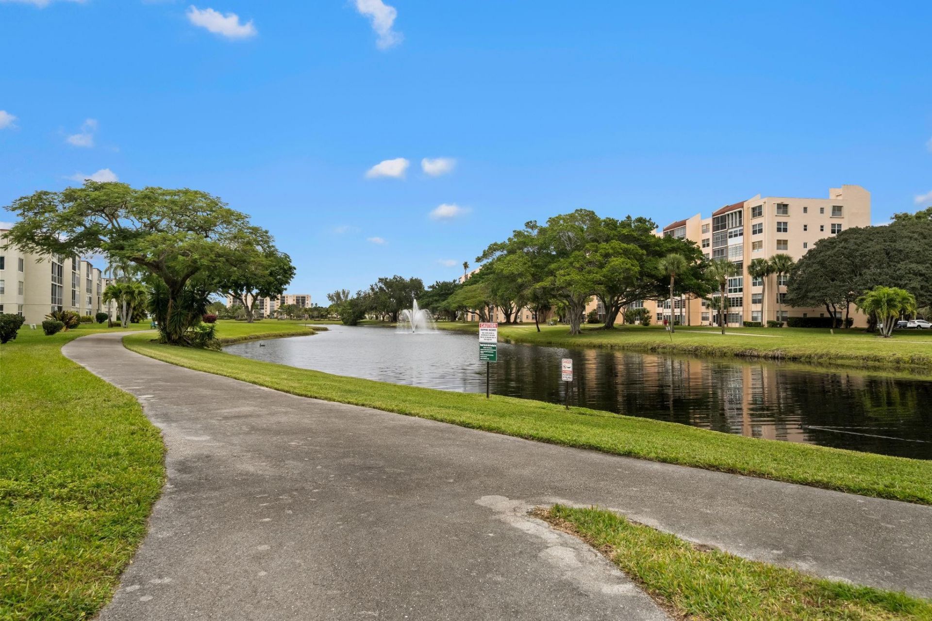 10 Willowbrook Lane, Unit 108, Delray Beach, FL 33446 Photo