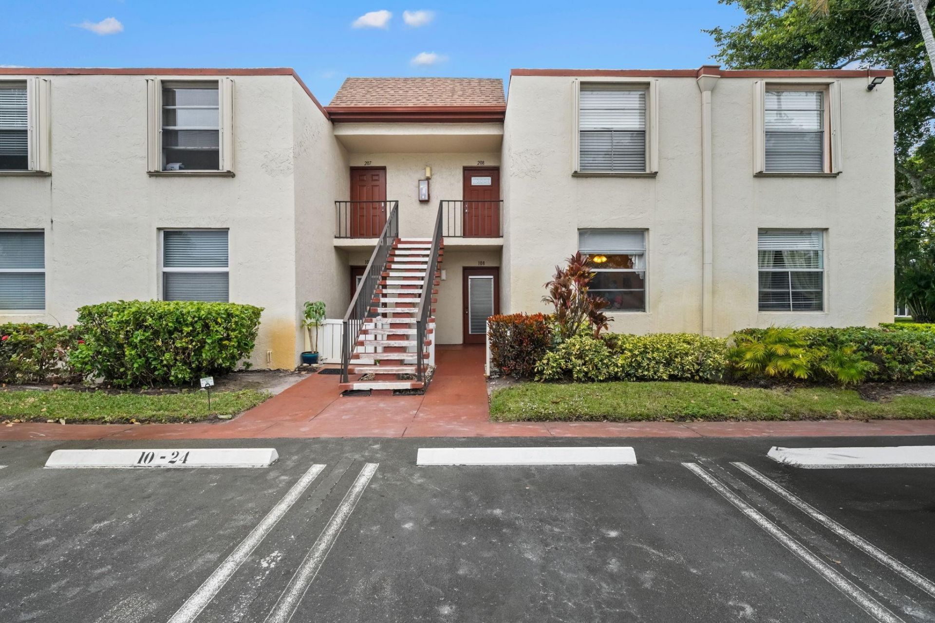 10 Willowbrook Lane, Unit 108, Delray Beach, FL 33446 Photo