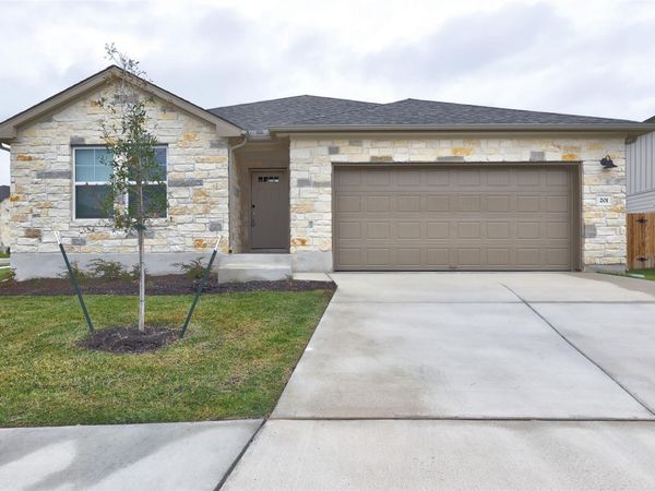 201 Fairmeadow Downs DR, Hutto, TX 78634