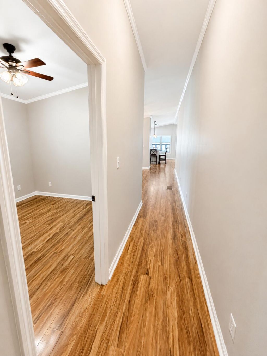 573 Pecan Orchard Drive Photo 17
