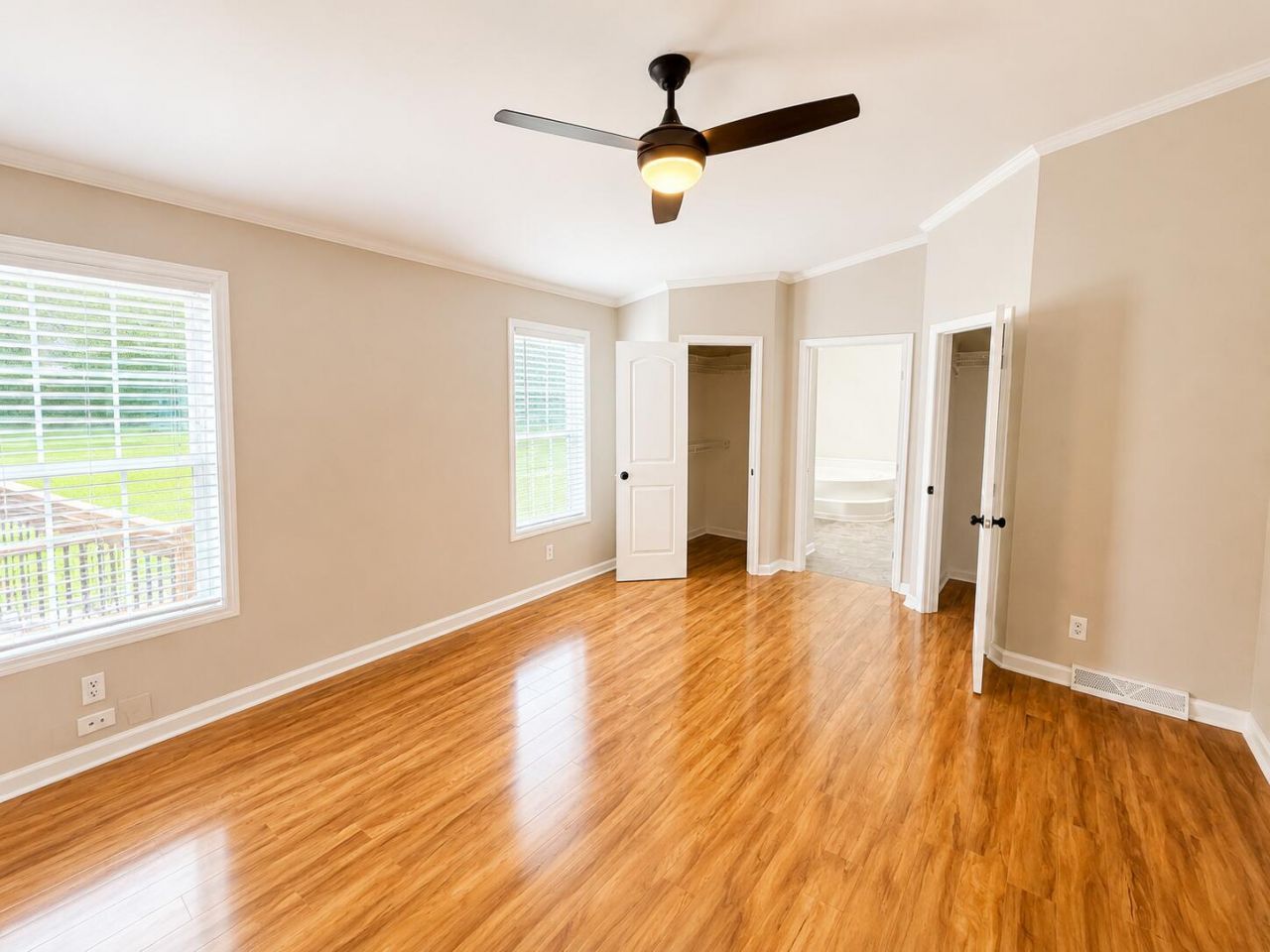 573 Pecan Orchard Drive Photo 9