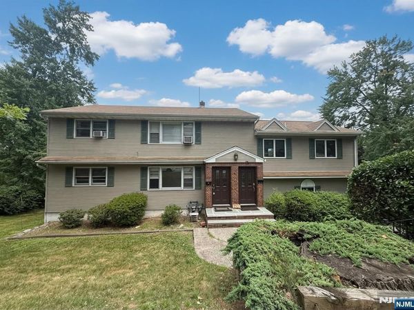 5 Mountain Avenue, WESTWOOD, NJ 07675
