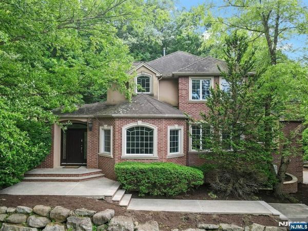 6 Briscoe, RINGWOOD, NJ 07456