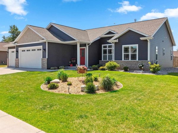 606 W 3RD STREET, Shawano, WI 54166