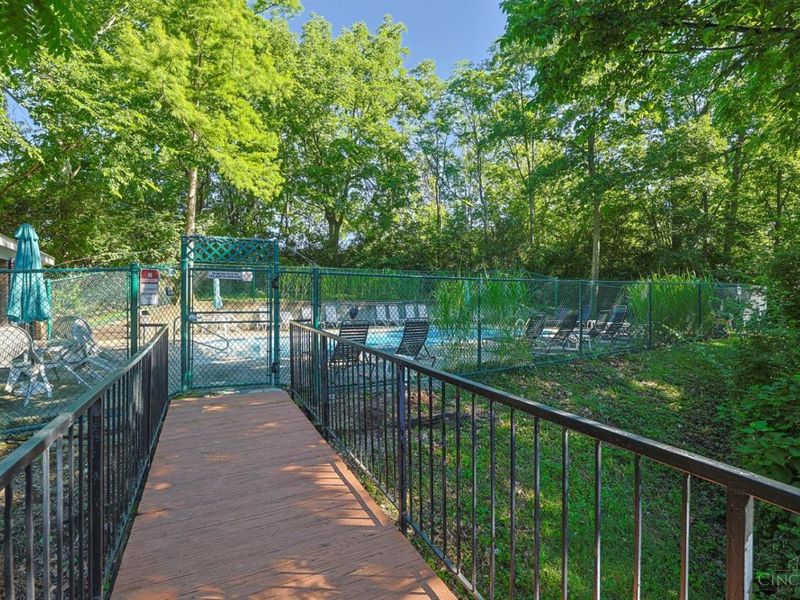 1544 W Galbraith Road, Unit 106, North College Hill, OH 45231 Photo 30