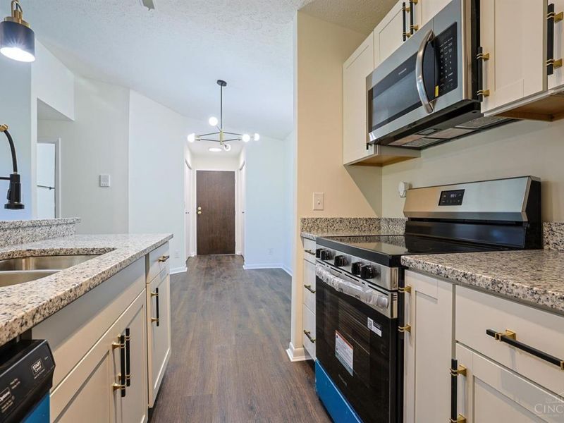 1544 W Galbraith Road, Unit 106, North College Hill, OH 45231 Photo 7