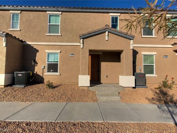5205 Silica Chalk Avenue , Las Vegas, NV 89115