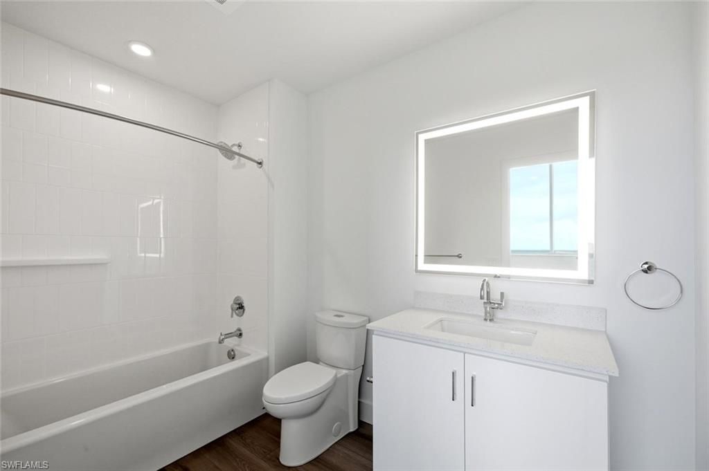 1950 Mayfair St, Unit PH11, Naples, FL 34104 Photo