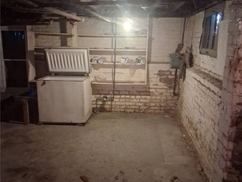 1775 Wickford, Cleveland, OH 44112 Photo 24