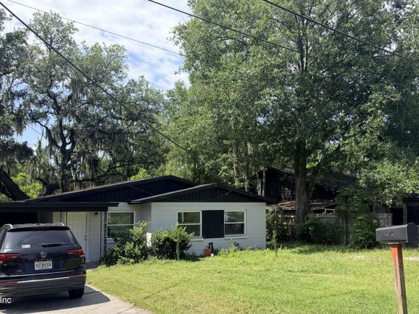 5812 BLACKTHORN Road, Jacksonville, FL 32244