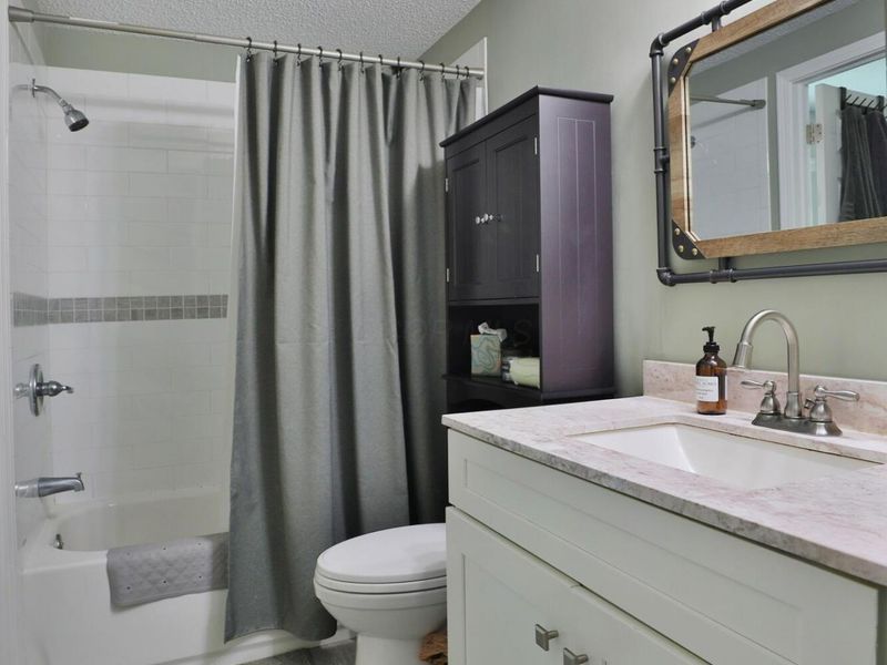 2055 Flanders Court, Columbus, OH 43235 Photo 26