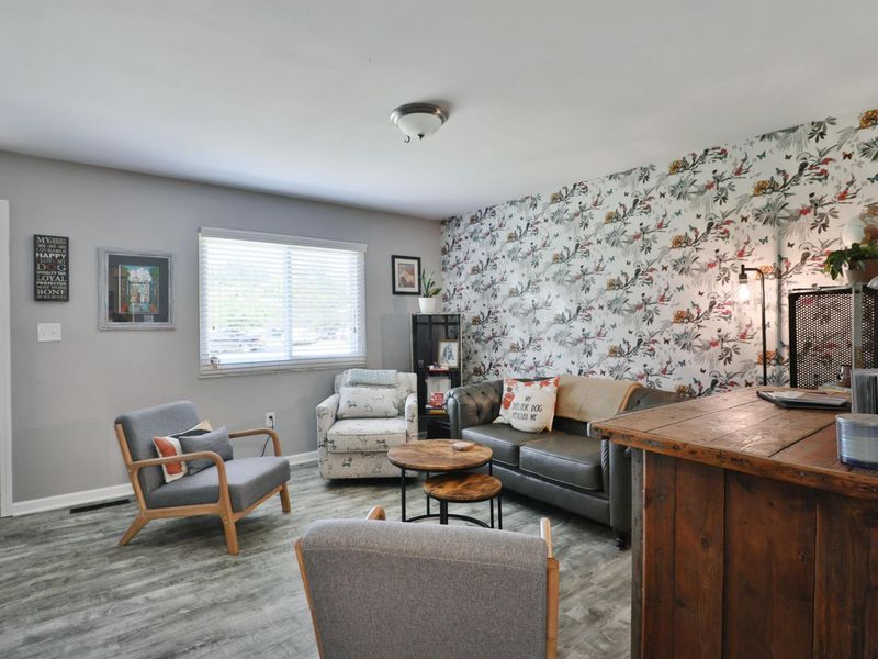2055 Flanders Court, Columbus, OH 43235 Photo 6