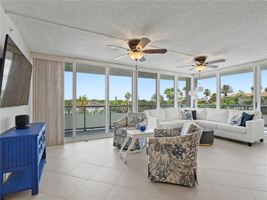 3554 Ocean Drive, Unit 302S, Vero Beach, FL 32963 Photo